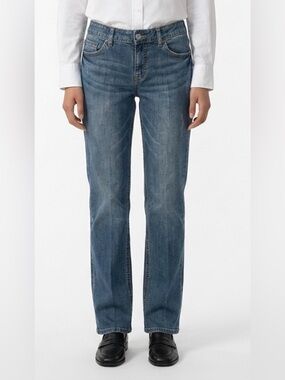 Mossimo Supply Co. Fit 3 Boot Cut Women’s Jeans in Blue Wash